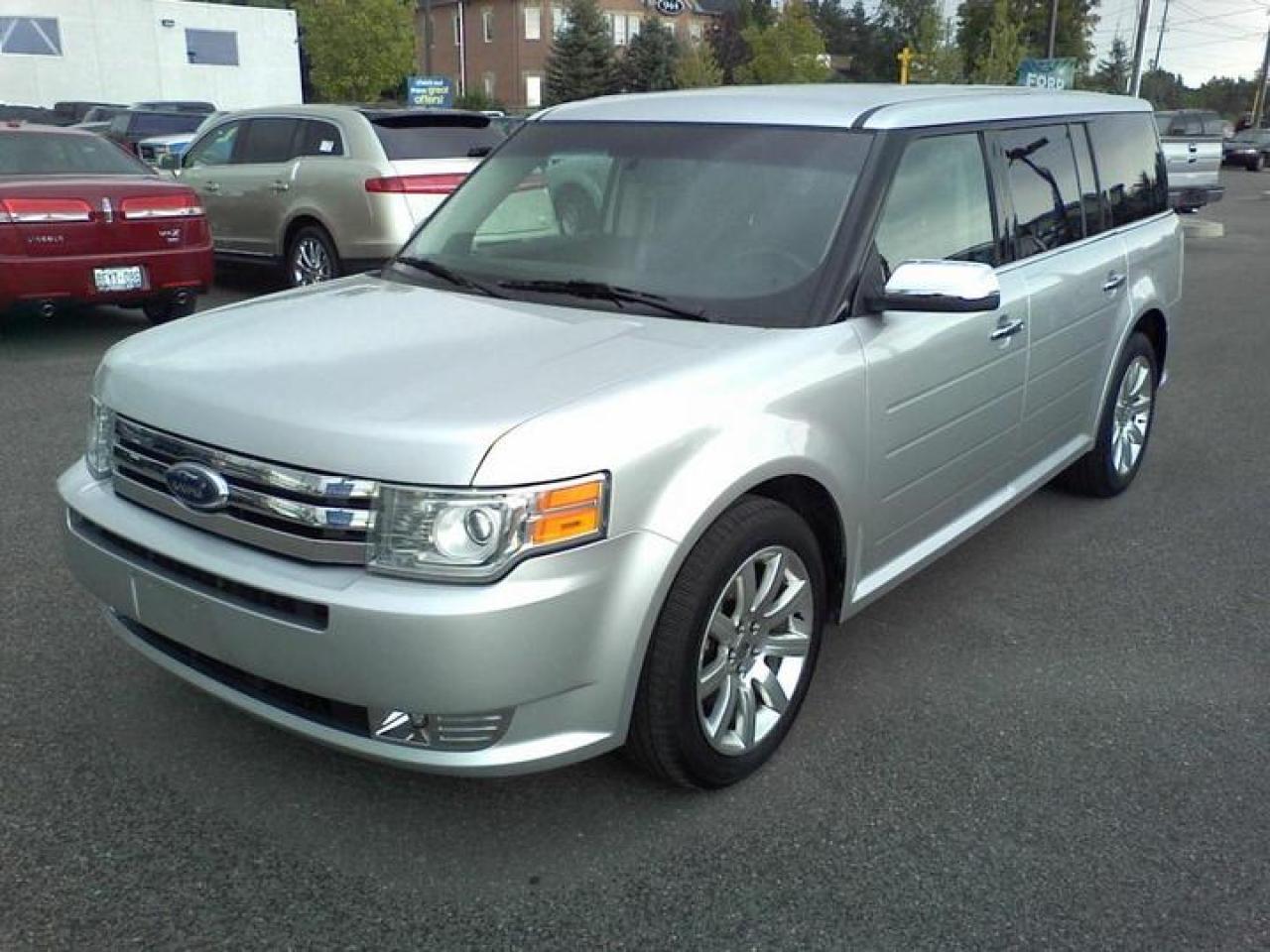 Used 2010 Ford Flex limited for sale in Pickering, ON