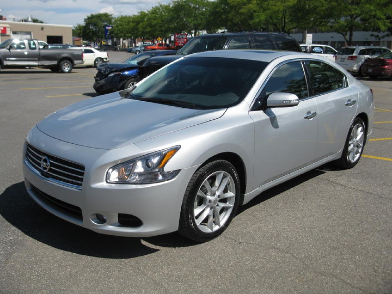Used 2010 Nissan Maxima Xtronic CVT for sale in Ottawa, ON