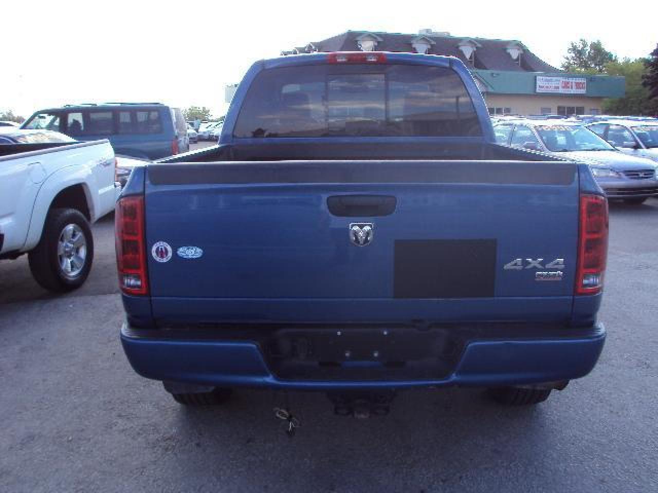 622503