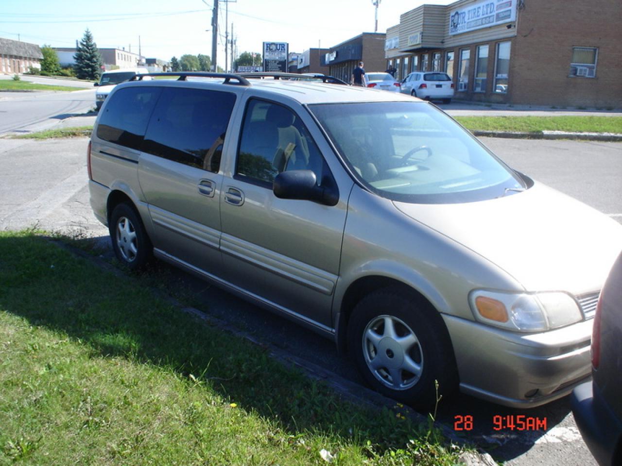 Used 2001 Oldsmobile Silhouette  for sale in Mississauga, ON