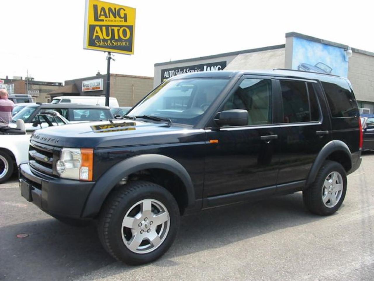 *NO BOGUS HIDDEN FEES* *CAR PROOF VERIFIED CLEAN! WELL EQUIPPED, LOW MILEAGE, WELL MAINTAINED, LR3 JUST IN OFF LEASE! DUAL ZONE CLIMATE, MULTIPLE SUNROOFS, POWER WINDOWS, LOCKS, STEREO WITH CD CHANGER, AND SO MUCH MORE! ONLY 66K! WILL BE SOLD CERT. AND E-TESTED FOR $21990 PLUS HST AND LICENSE!WE ARE A LUBRICO WARRANTY APPROVED SERVICE FACILITY FOR ALL MAKES AND MODELS ( $ 79 PER HOUR LABOUR RATE )
