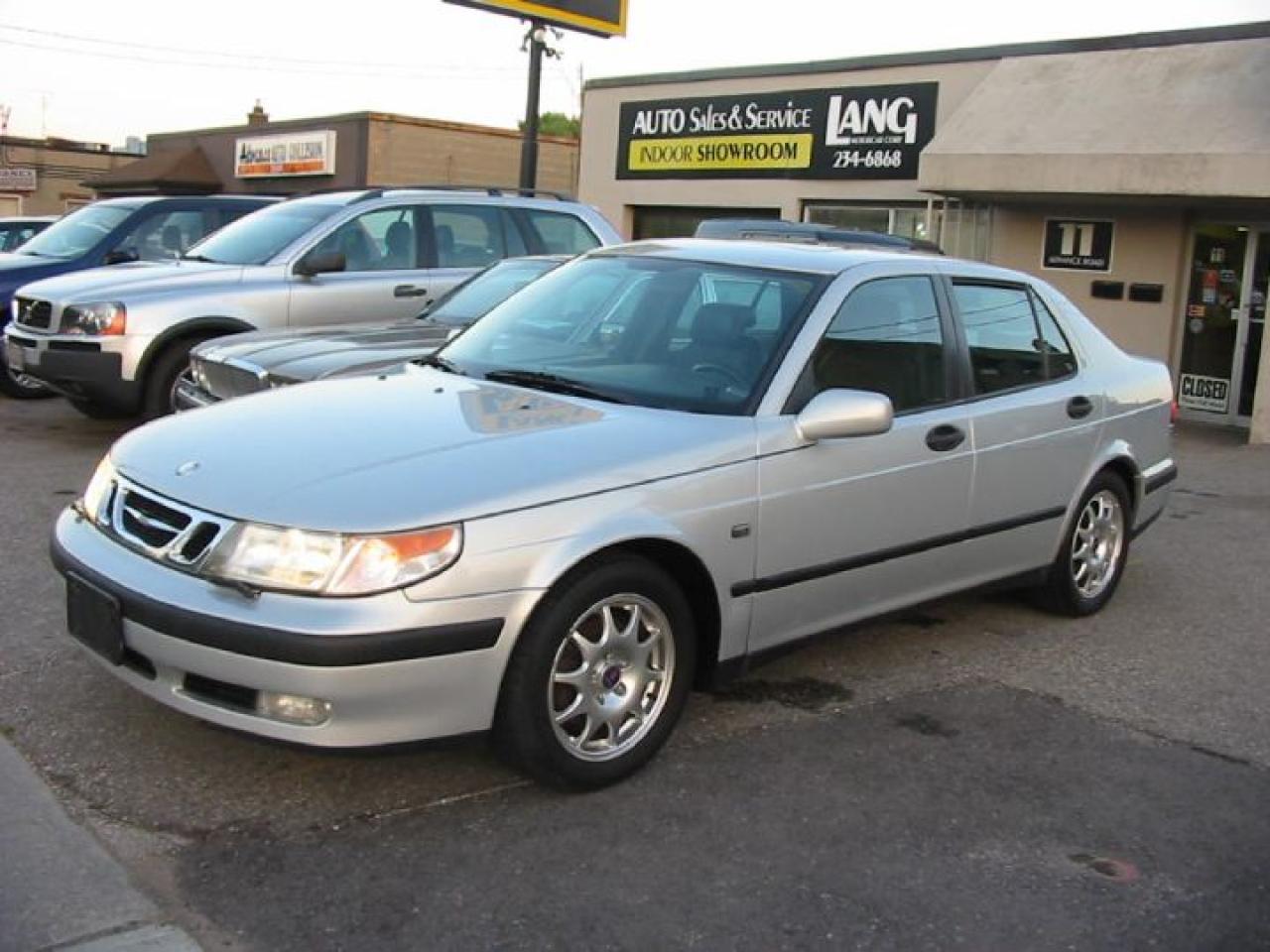 Used 2001 Saab 9-5 Sport for sale in Toronto, ON