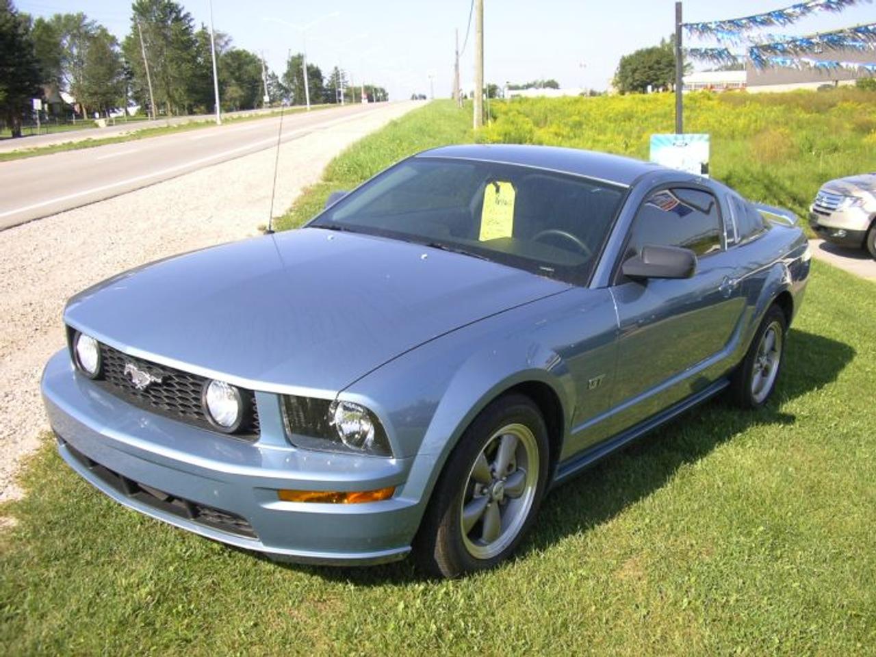 Used 2006 Ford Mustang GT for sale in Woodstock, ON