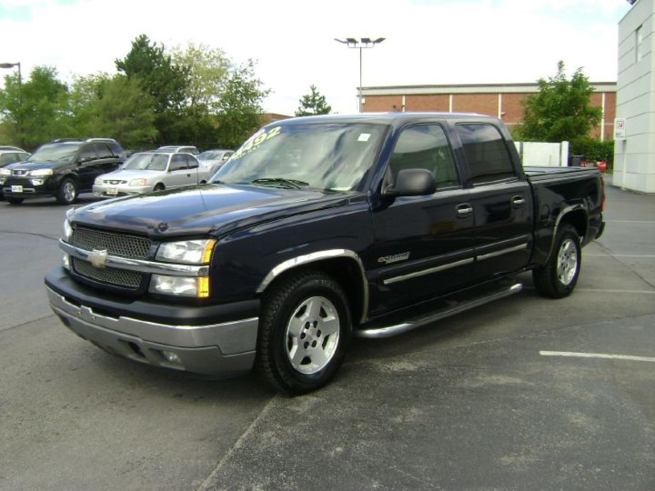 Used 2005 Chevrolet Silverado Crew Cab Special Edition for sale in Burlington, ON