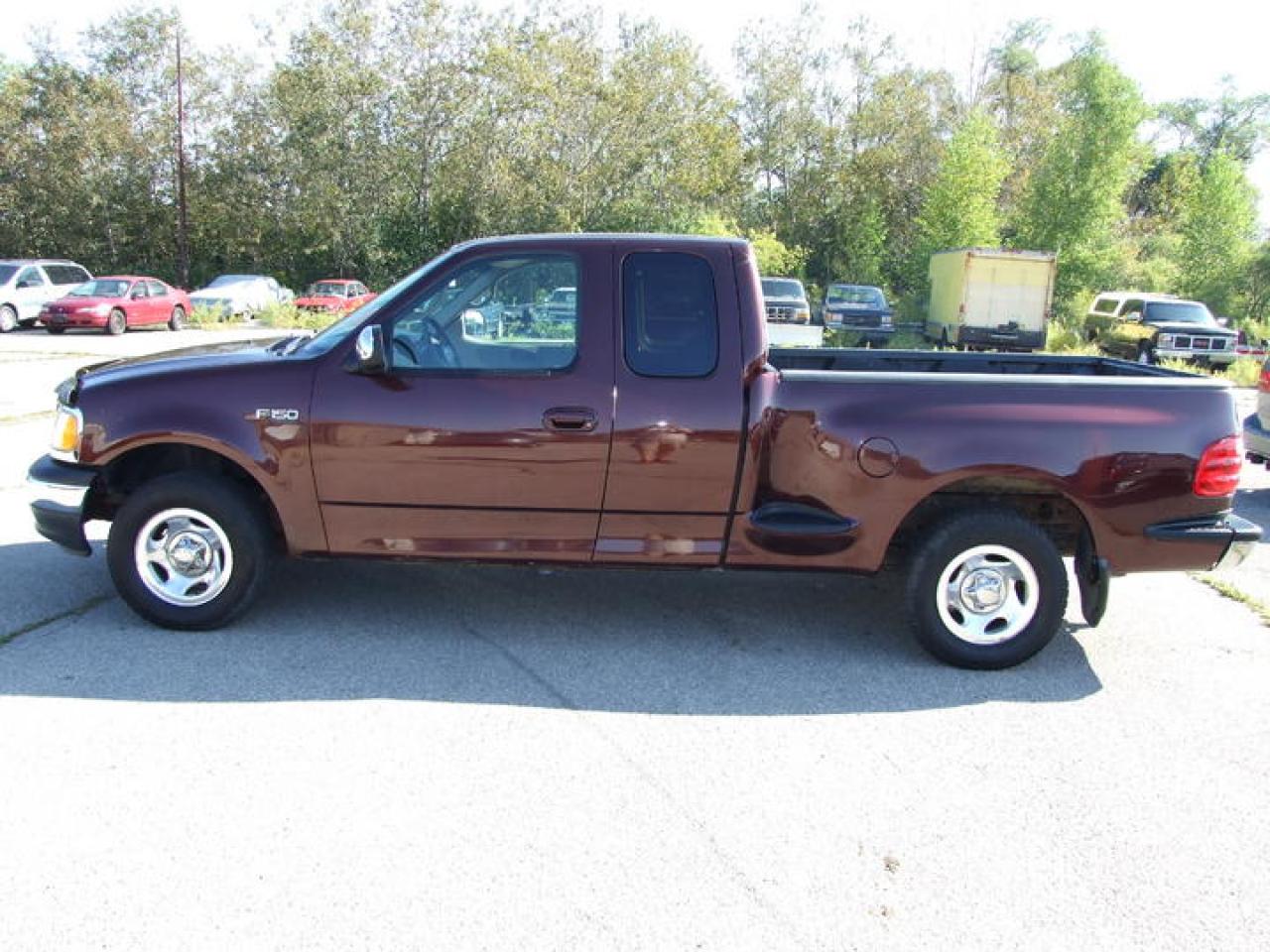 Used 2000 Ford F-150 XLT for sale in Waterloo, ON