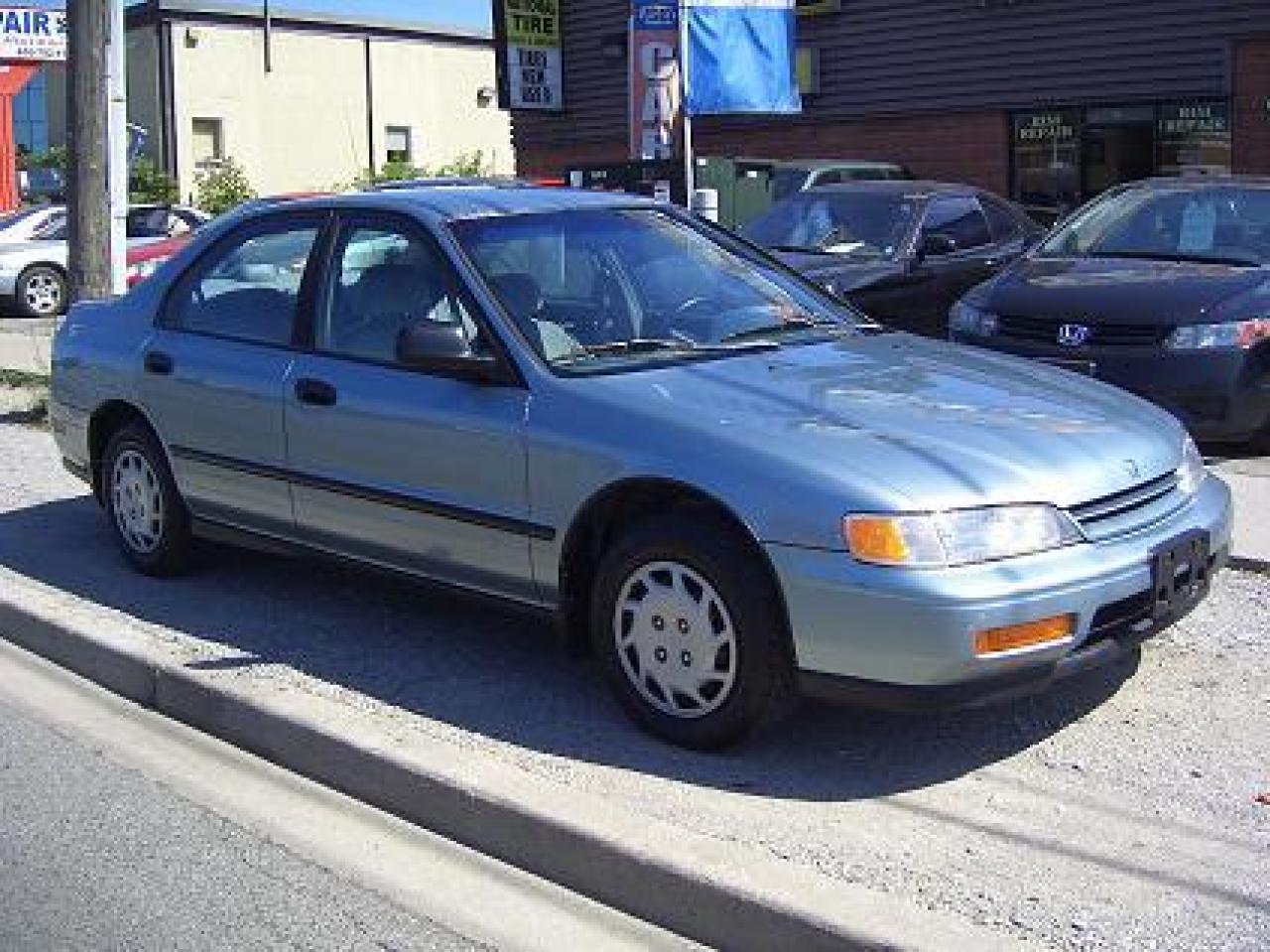 Used 1994 Honda Accord LX for sale in North York, ON