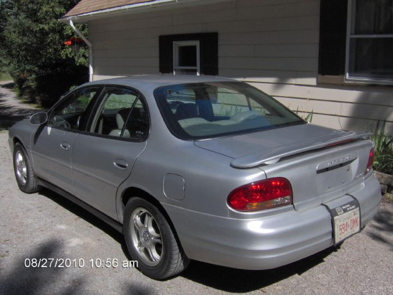 Used 2002 Oldsmobile Intrigue leather for sale in Coboconk, ON