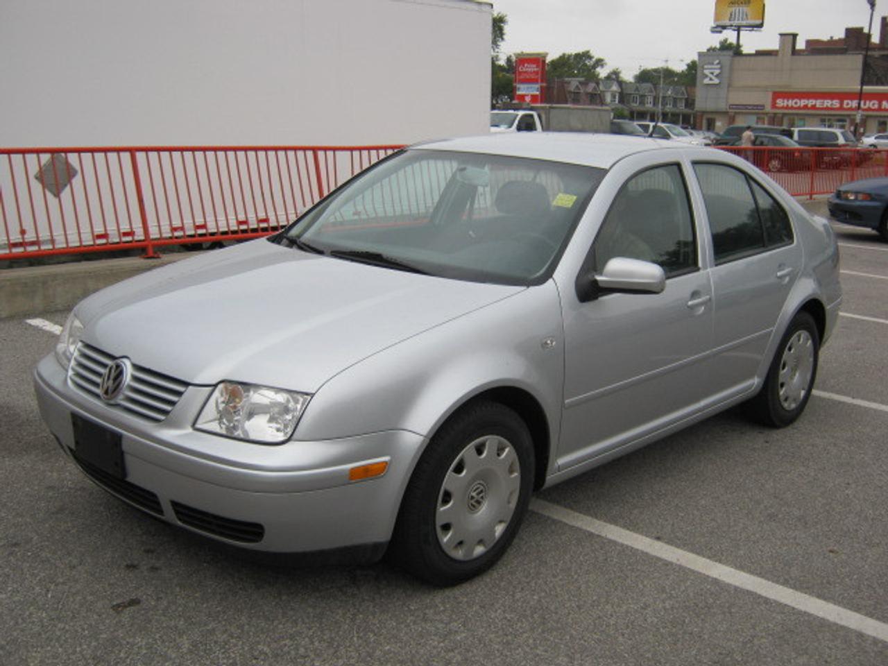 55SPEED,4DRS,POWER STEERING,POWER BRAKES,POWER WINDOWS,POWER DOOR LOCKS,POWER MIRROR,CRUISE CONTROL,TILT STEERING,AIR CONDITIONING,CD PLAYER,CERTIFIED,E TESTED,3YRS WARRANTY AVAIL,BAD CREDIT,NO CREDIT,BANKRUPT,NEW IN THE COUNTRY,NOOO PROBLEM,0% INTEREST ON CARS UNDER $6000.00. CALL FOR DETAILS 416 516 7261 Price plus applicable taxes. Please contact dealer for more details
