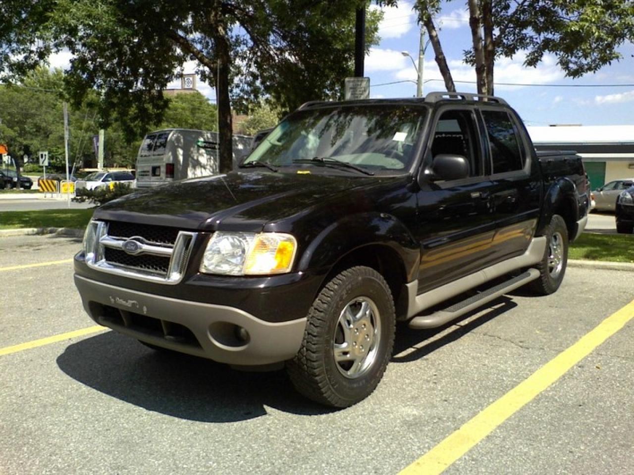 Used 2003 Ford Explorer Sport Trac  for sale in Toronto, ON