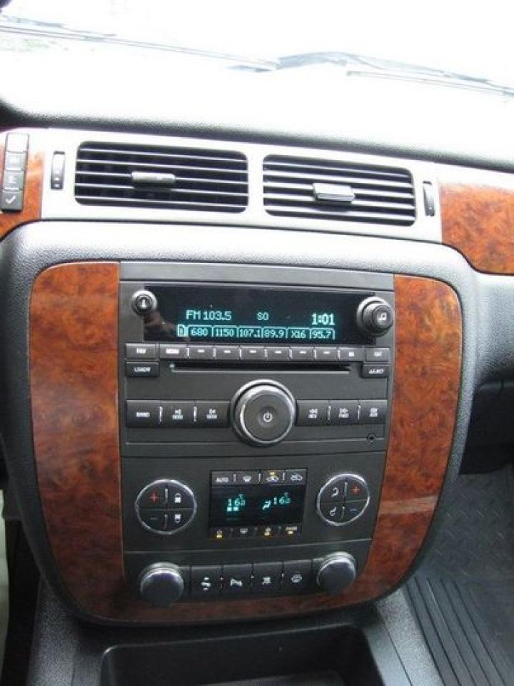 622835