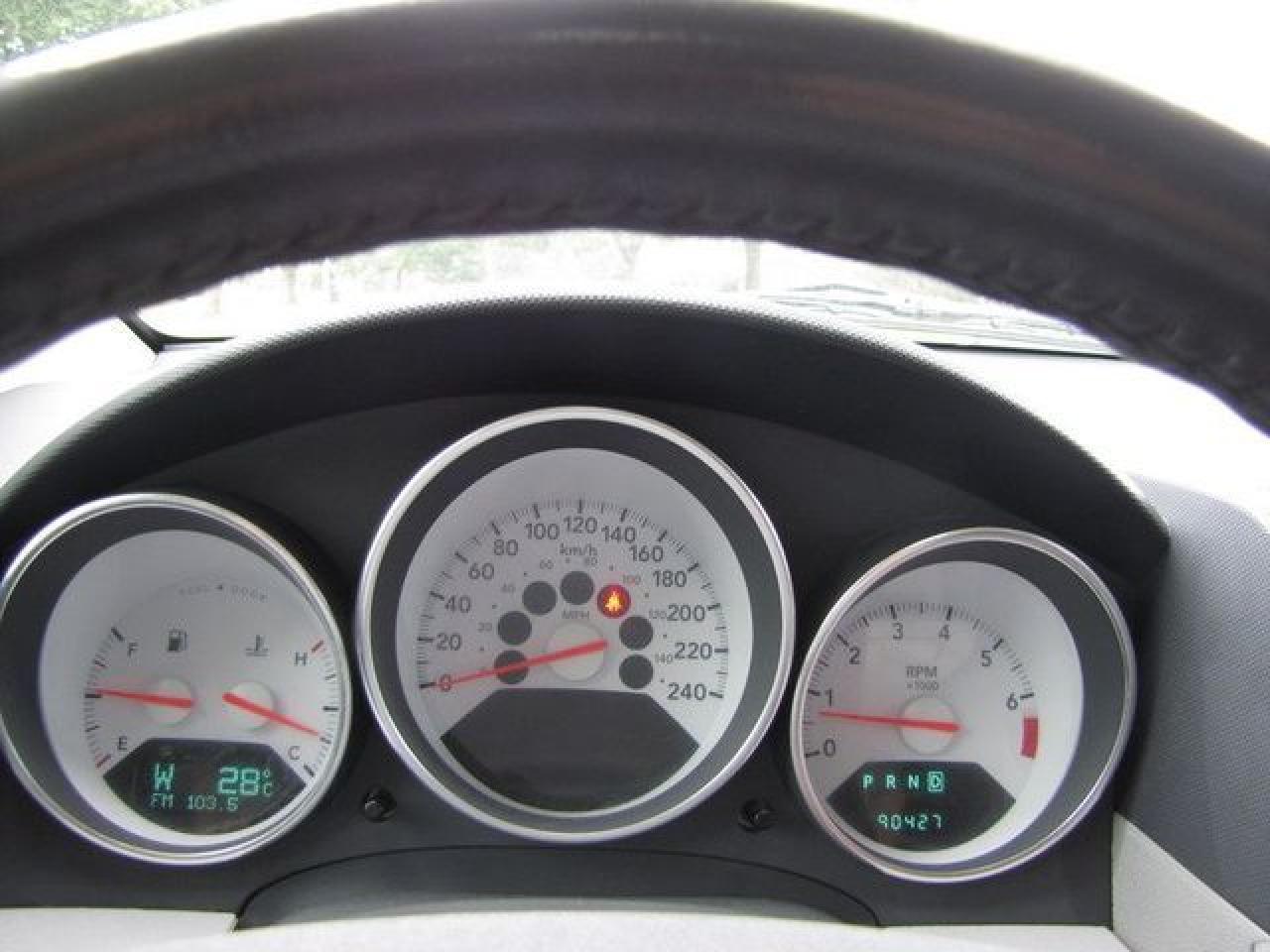 622837