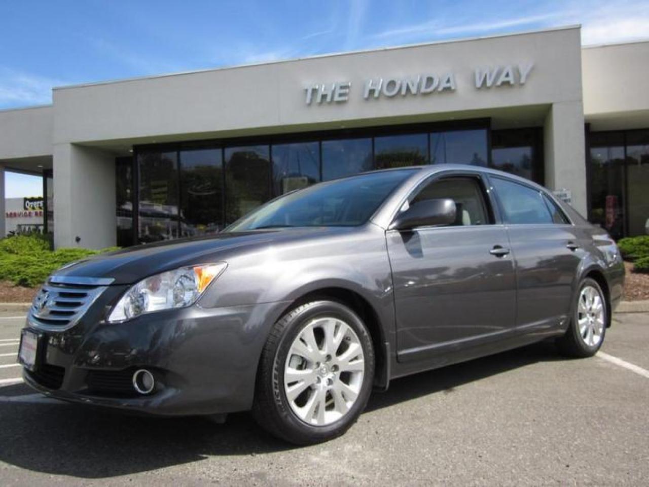 Used 2008 Toyota Avalon  for sale in Abbotsford, BC