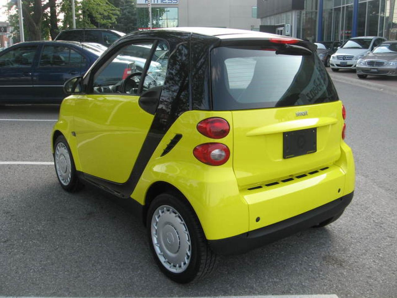 622994