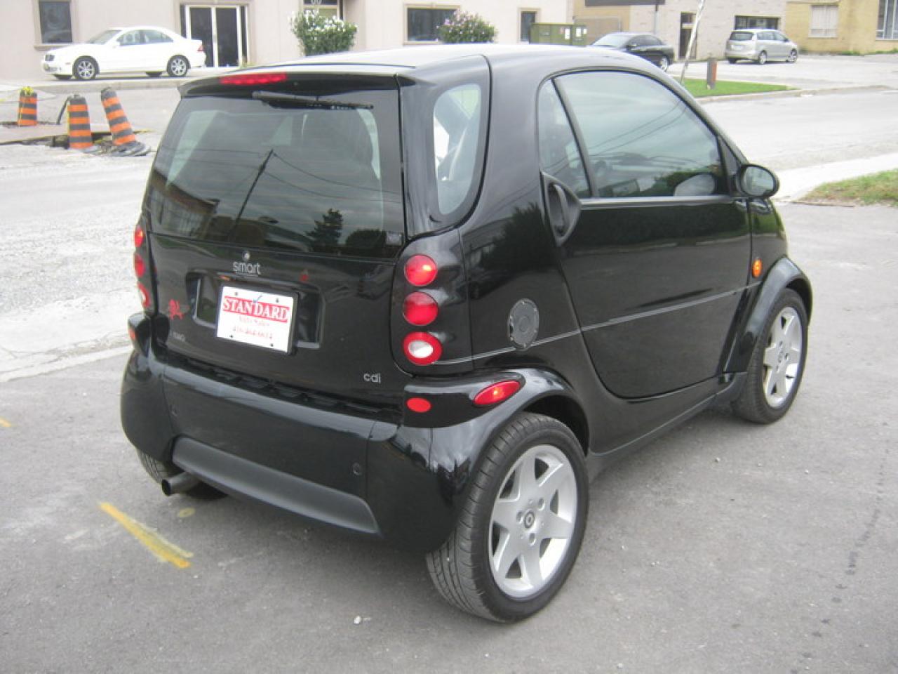 623069
