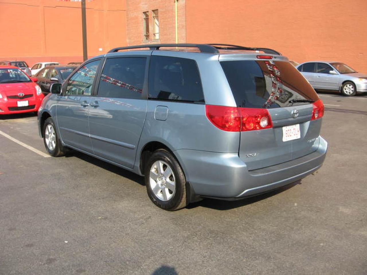 623074