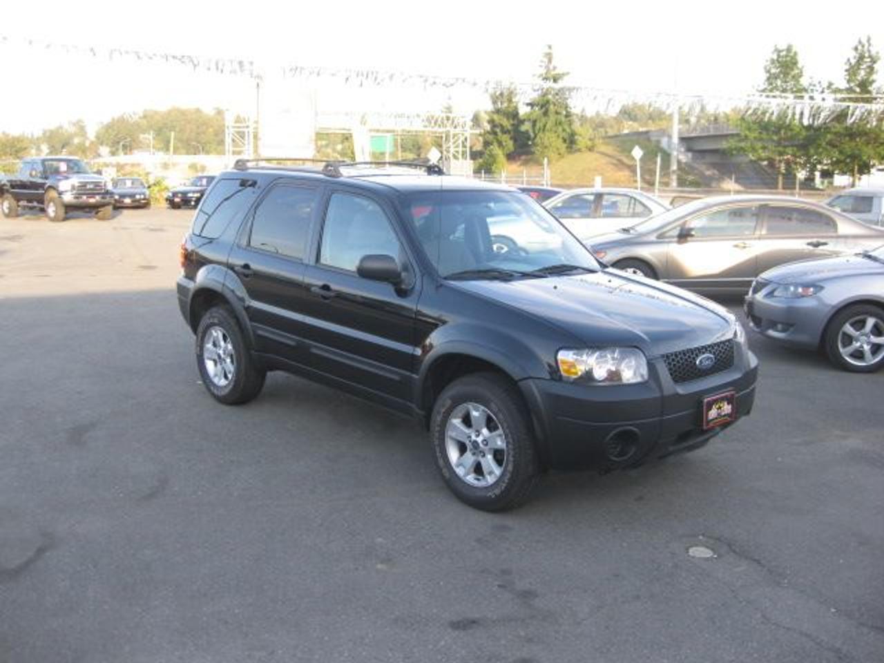 Used 2006 Ford Escape  for sale in Surrey, BC