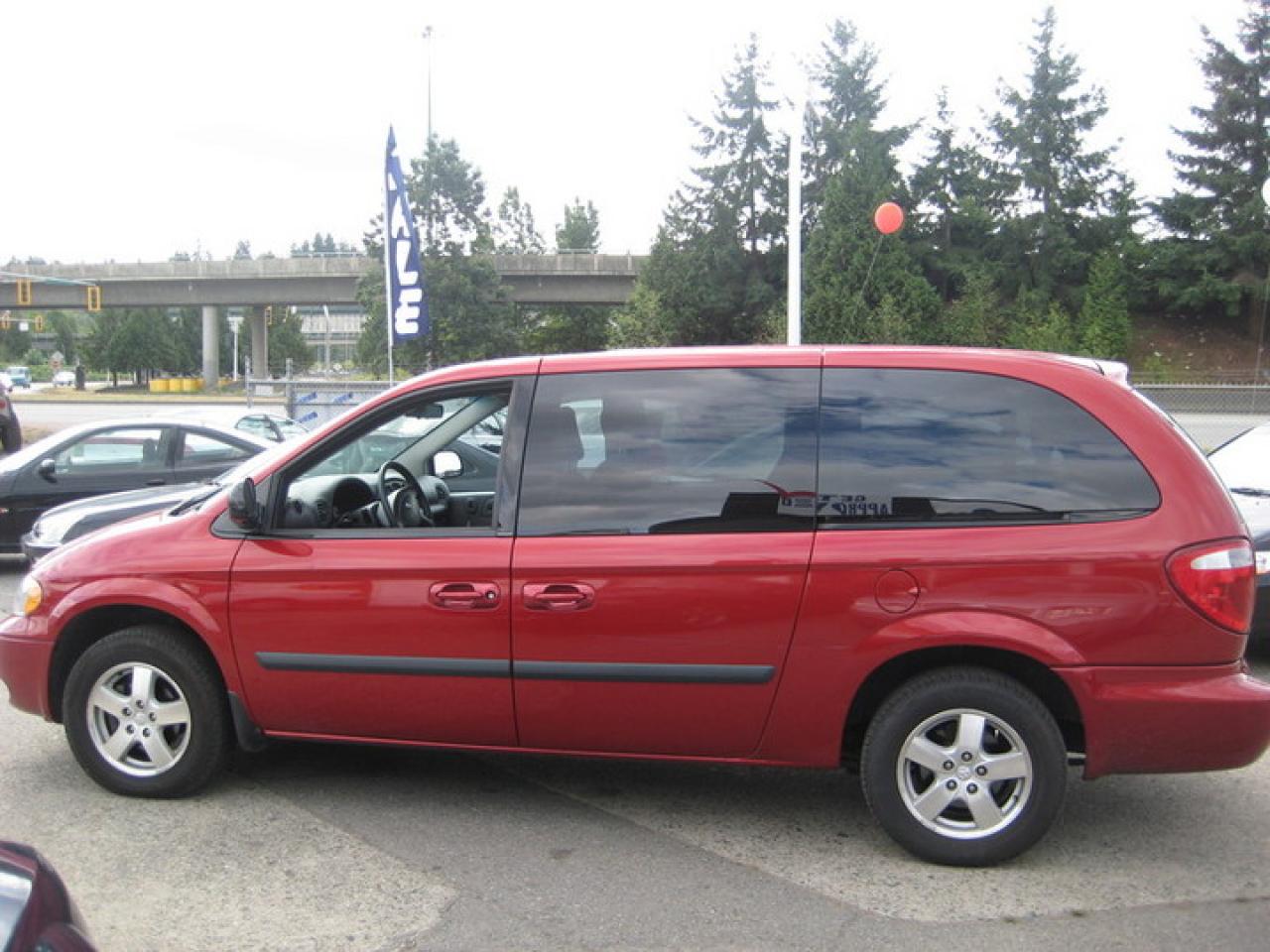 Used 2005 Dodge Grand Caravan SE for sale in Surrey, BC