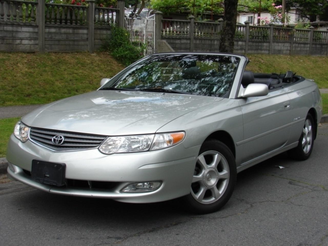 Used 2002 Toyota Camry Solara SLE for sale in Vancouver, BC