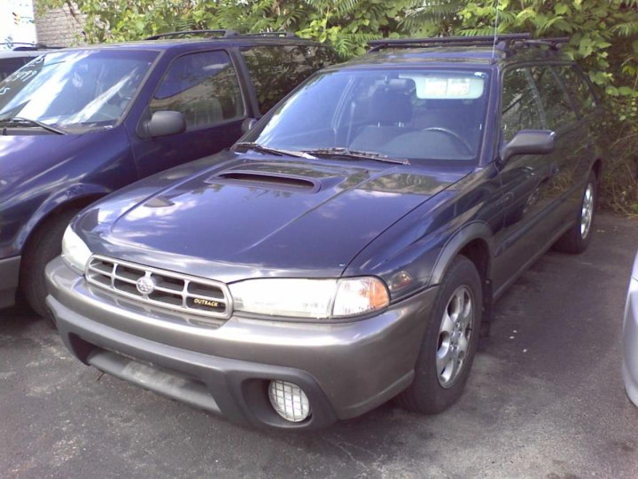 Used 1998 Subaru Legacy Outback Wagon 4 Wheel Drive for sale in Mississauga, ON
