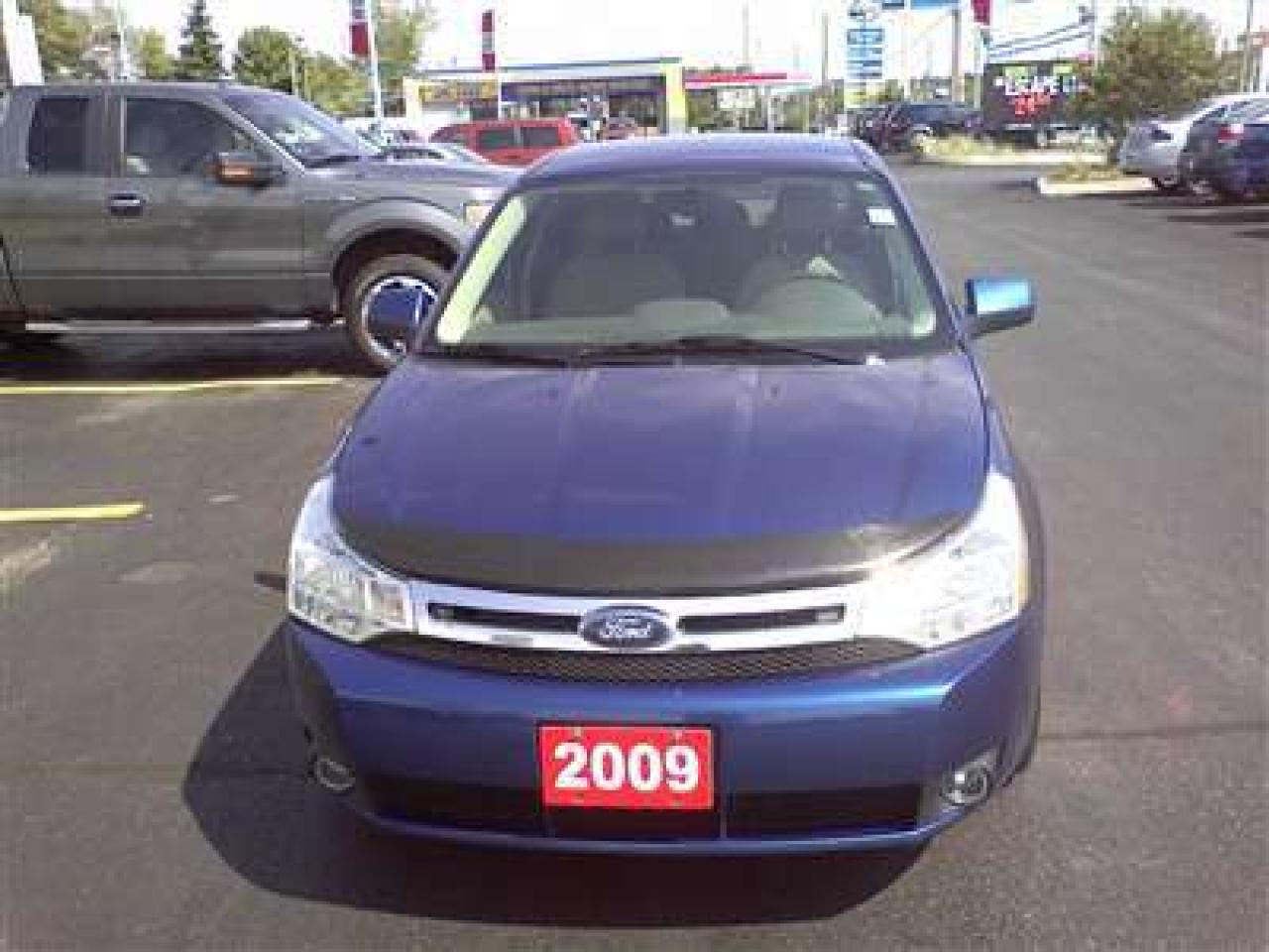 623383