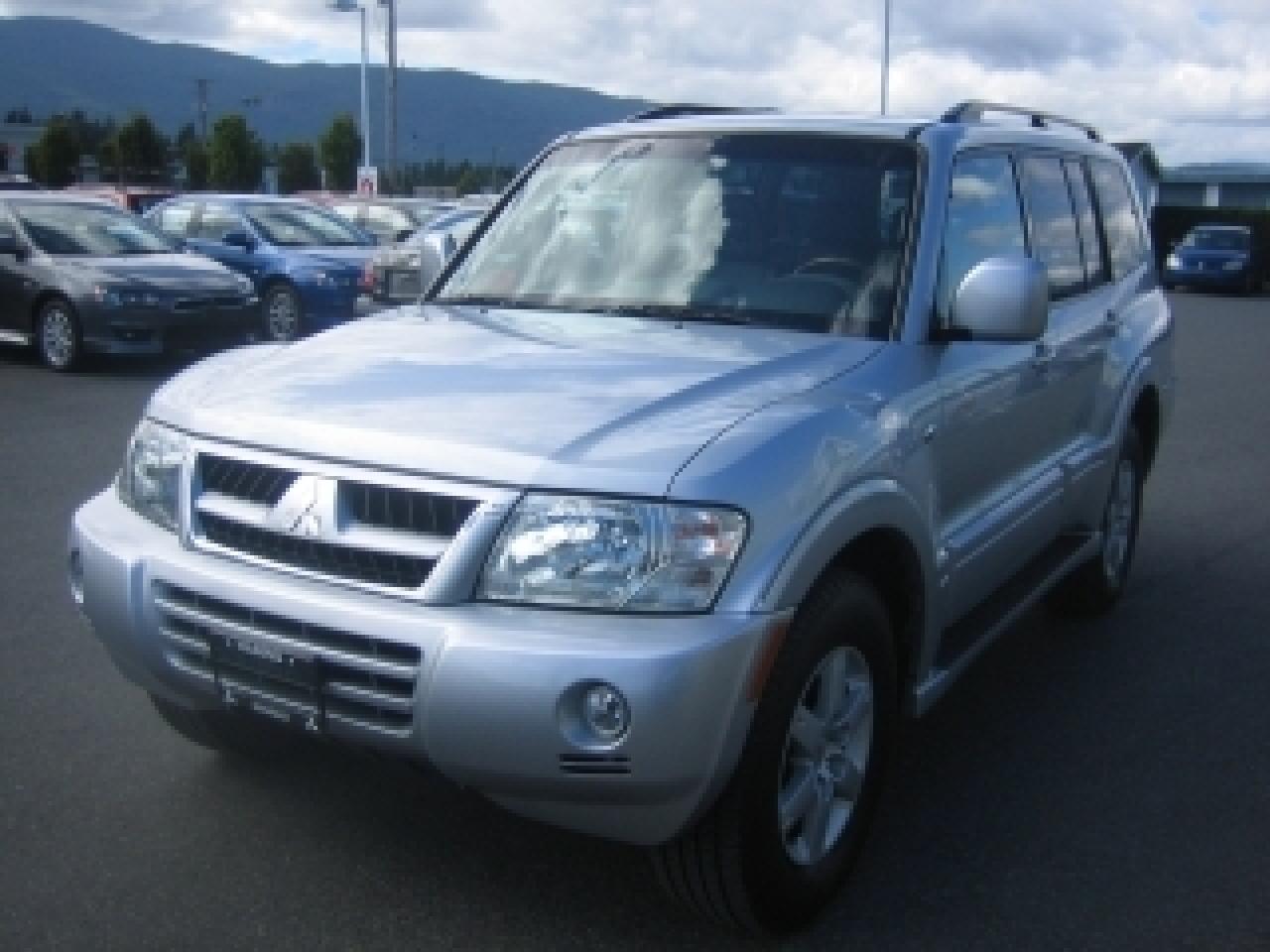 Used 2005 Mitsubishi Montero Limited for sale in Nanaimo, BC