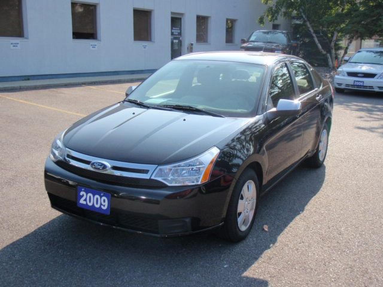 Used 2009 Ford Focus SEDAN SE for sale in Mississauga, ON