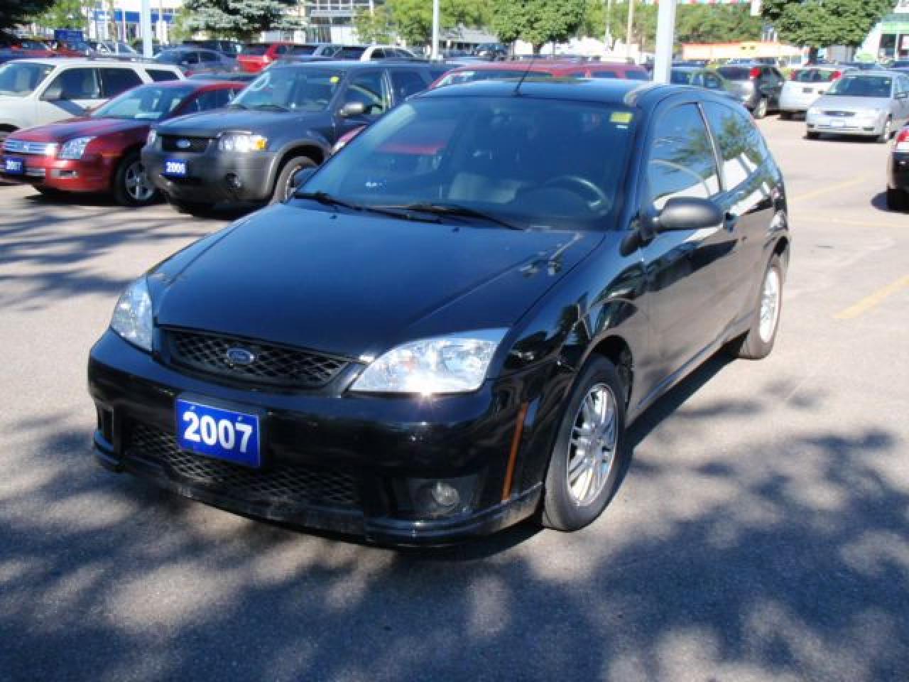 Used 2007 Ford Focus ZX3 SE H/B for sale in Mississauga, ON