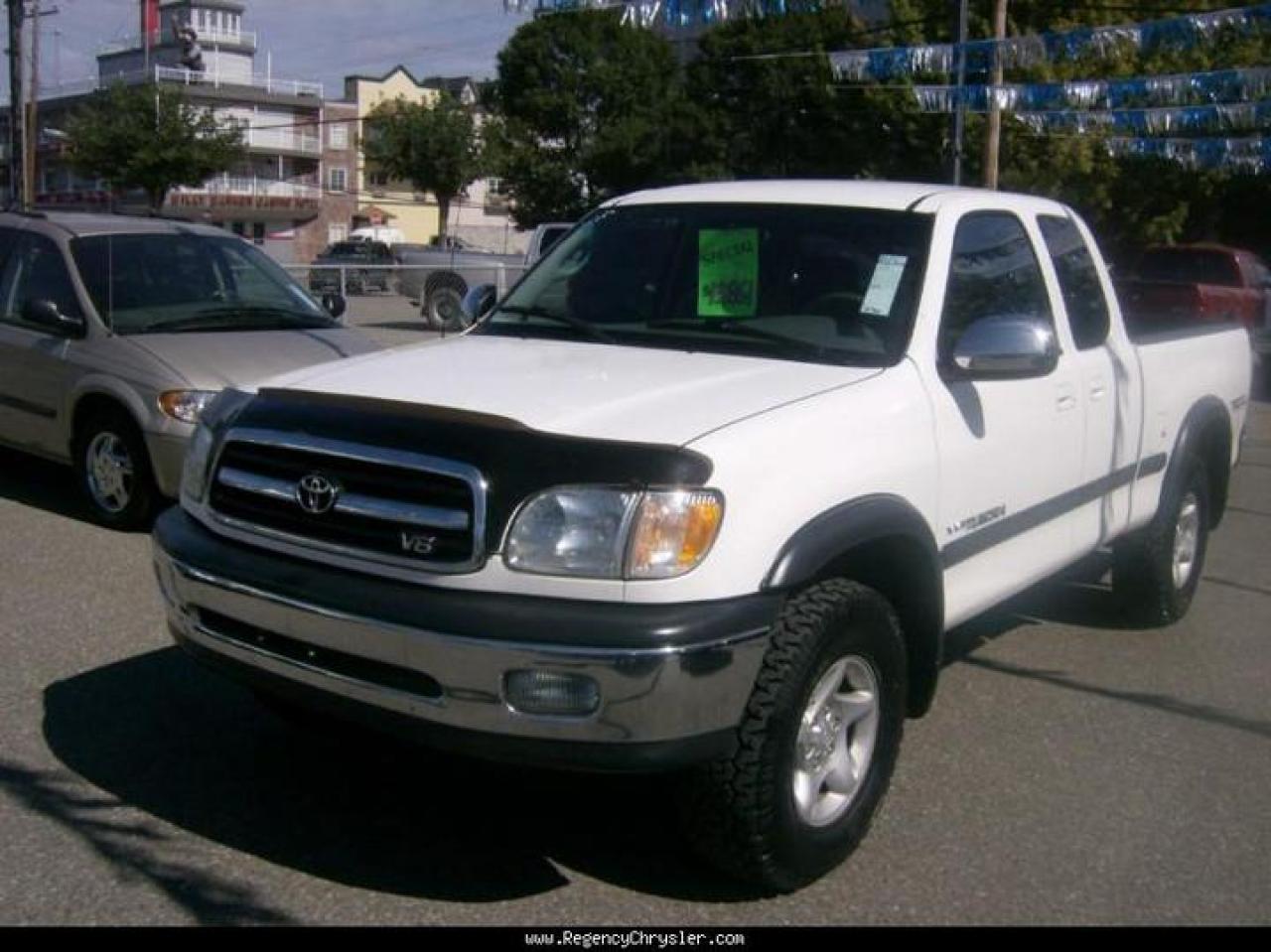Used 2002 Toyota Tundra TRD for sale in Quesnel, BC