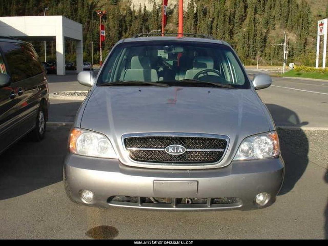 Used 2004 Kia Sedona LX for sale in Whitehorse, YT