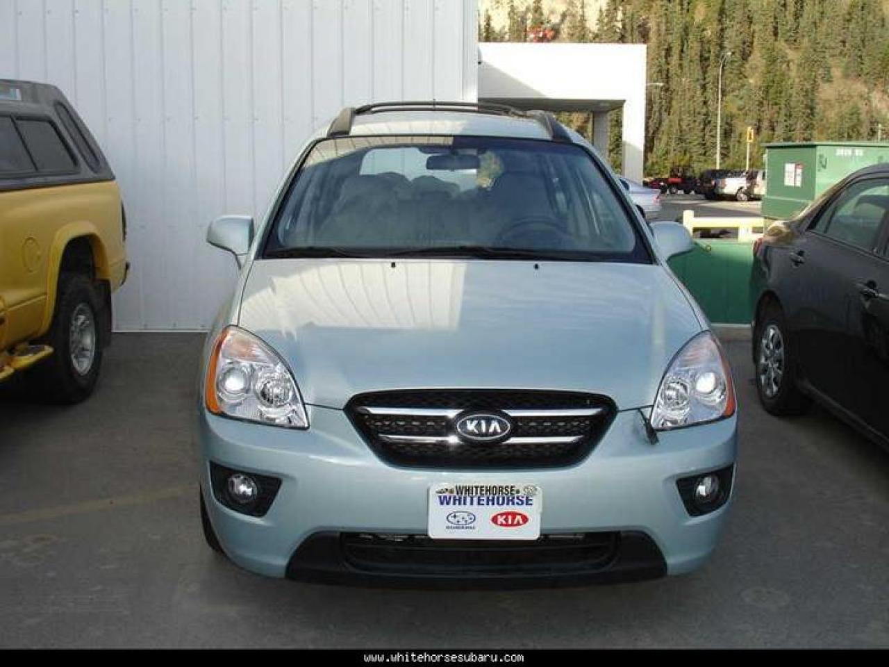 Used 2008 Kia Rondo LX for sale in Whitehorse, YT