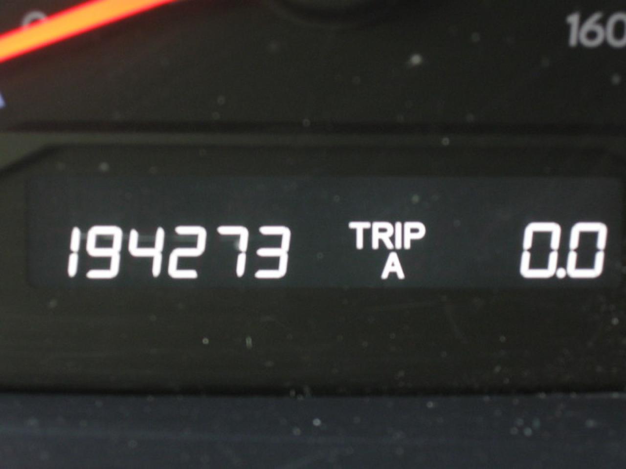 623567