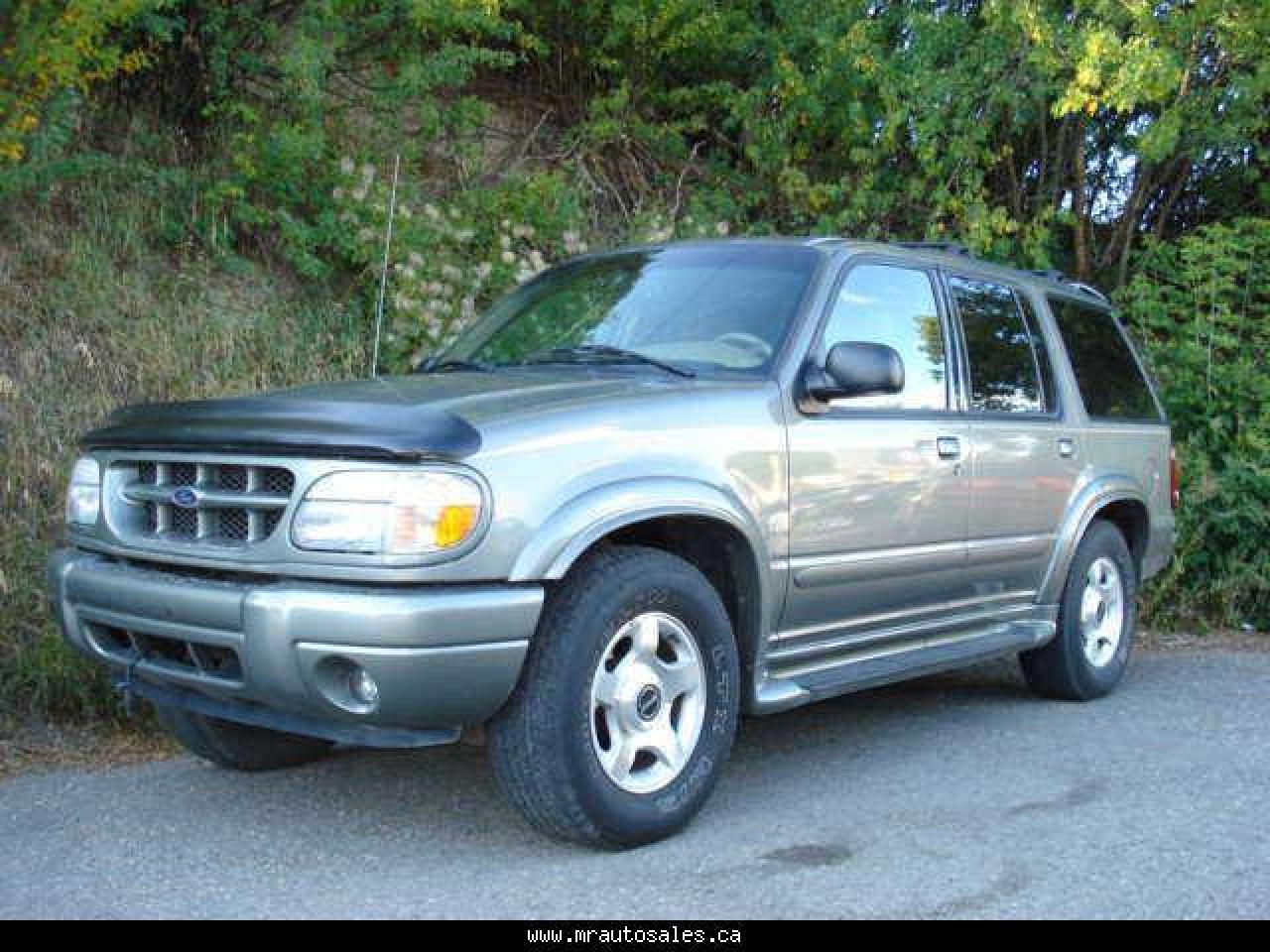 Used 2000 Ford Explorer LIMITED for sale in Calgary, AB