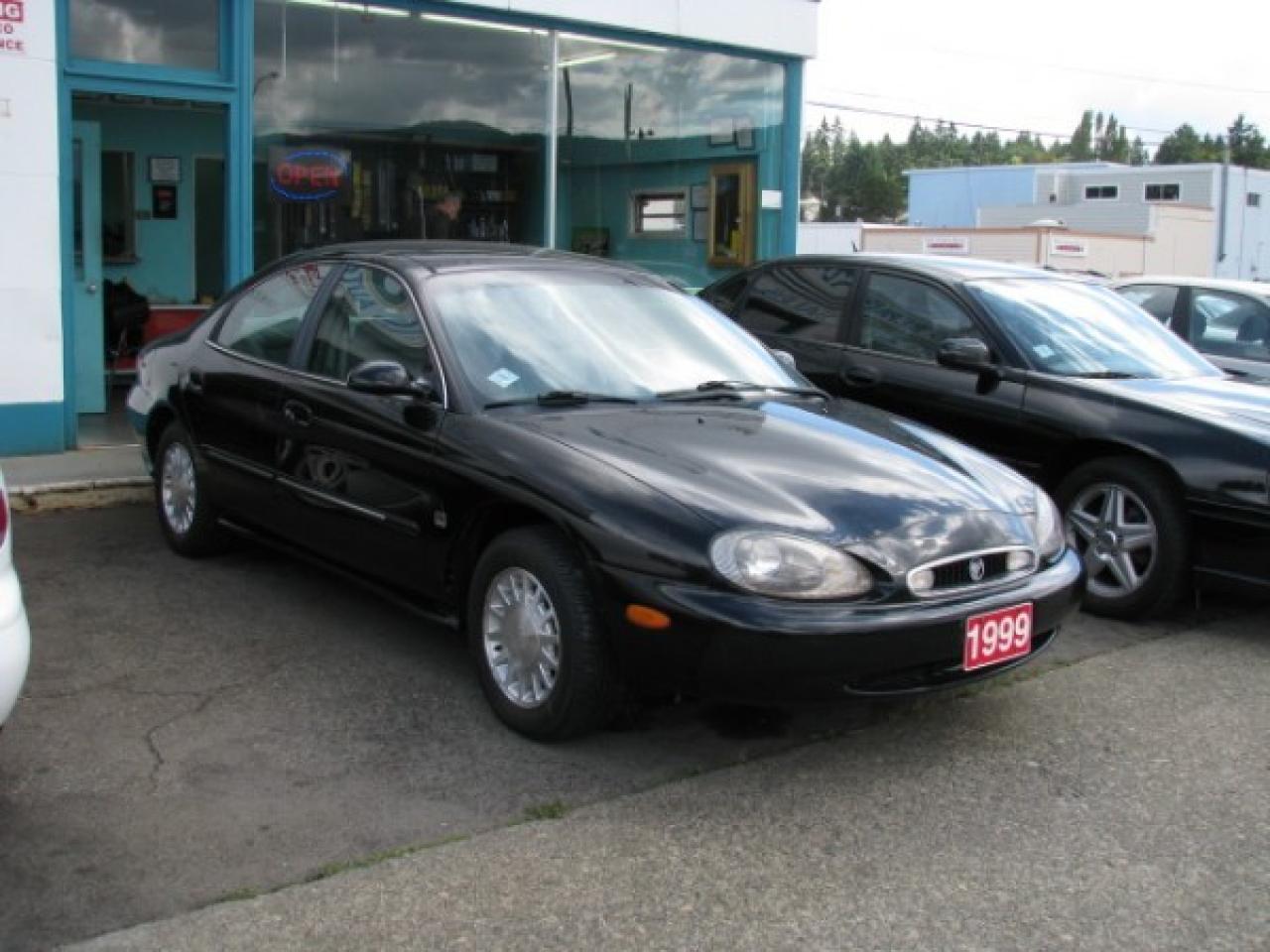 Used 1999 Mercury Sable LS for sale in Port Alberni, BC