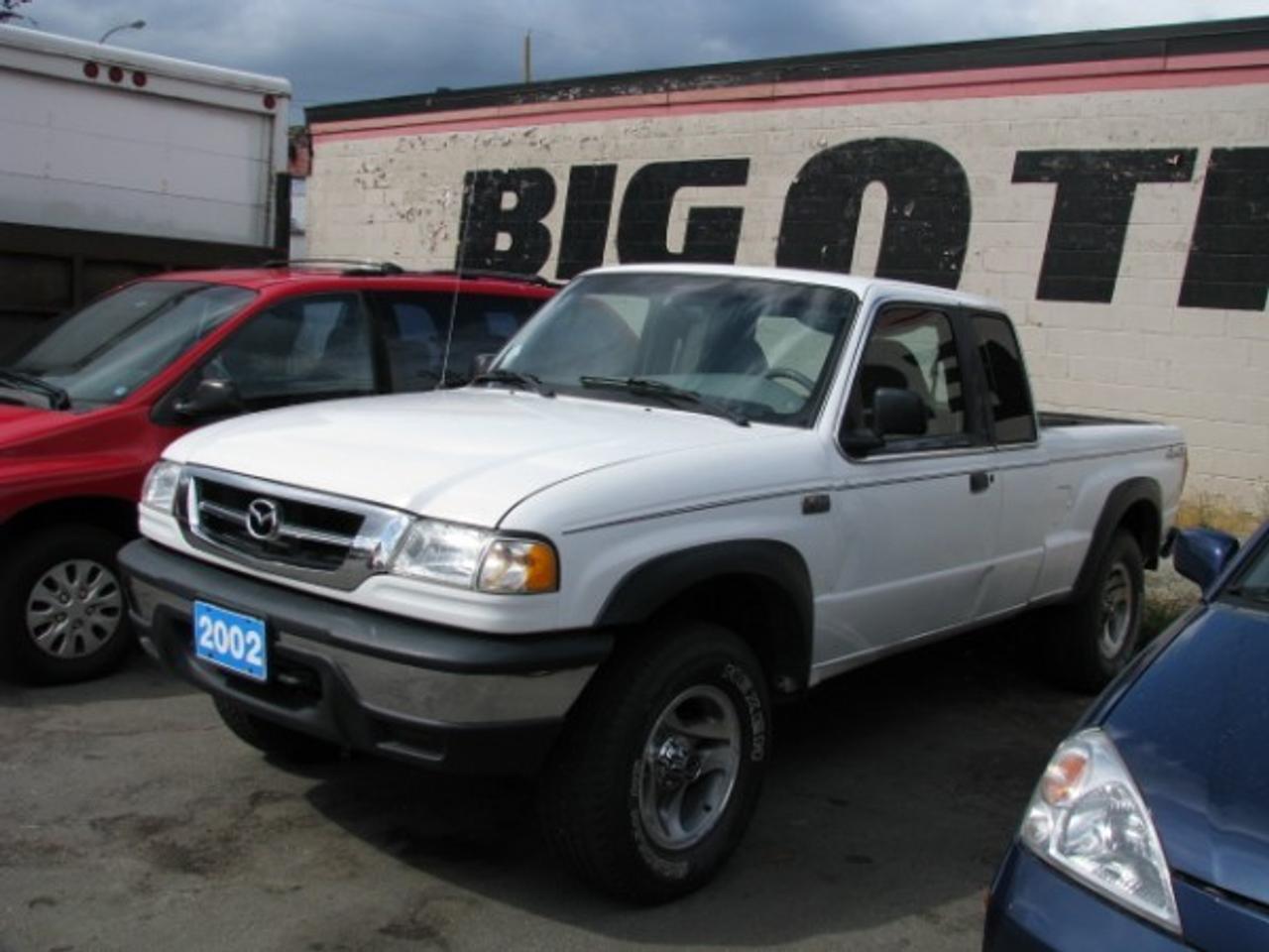 Used 2002 Mazda B4000 B4000 Cab Plus 4WD for sale in Port Alberni, BC