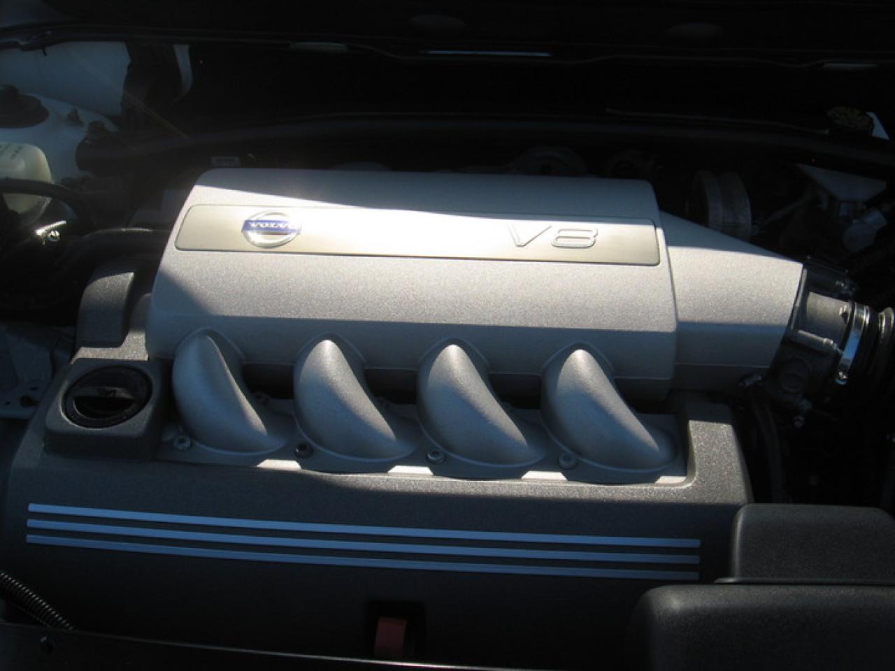 623762