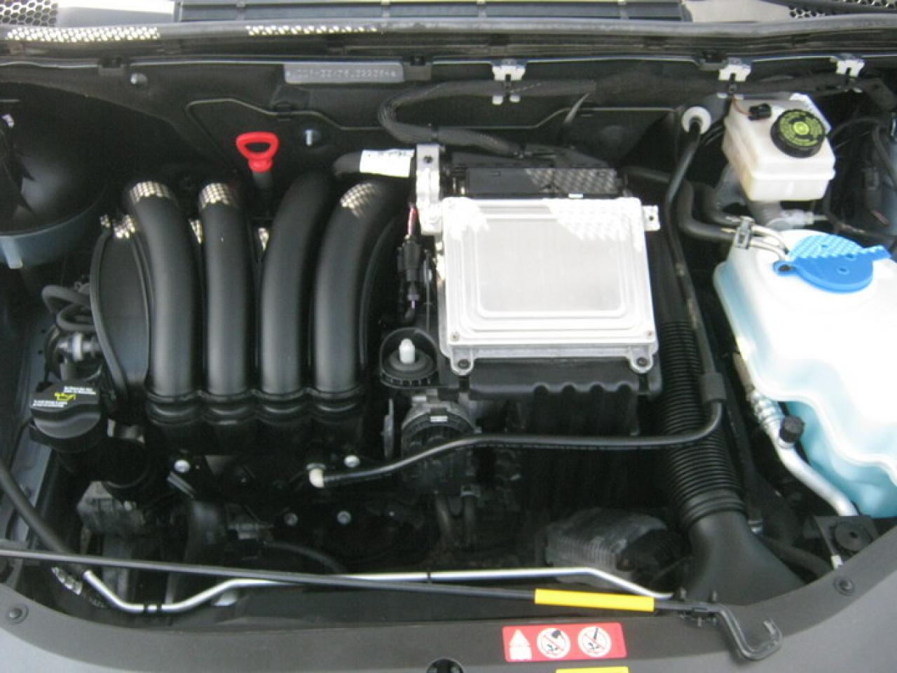 623768