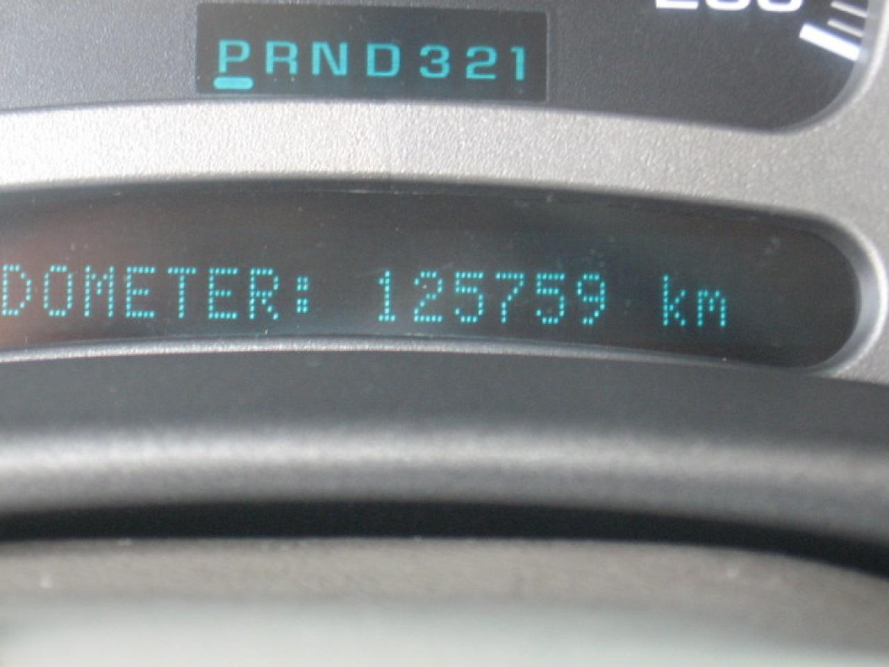 623787