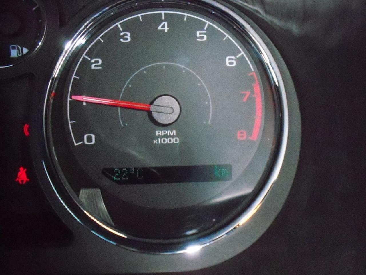623798