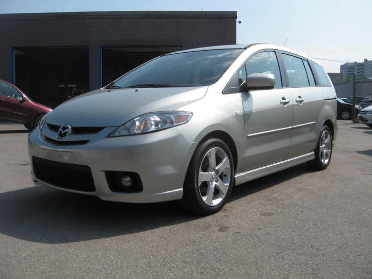 Used 2006 Mazda Mazda5  for sale in Scarborough, ON