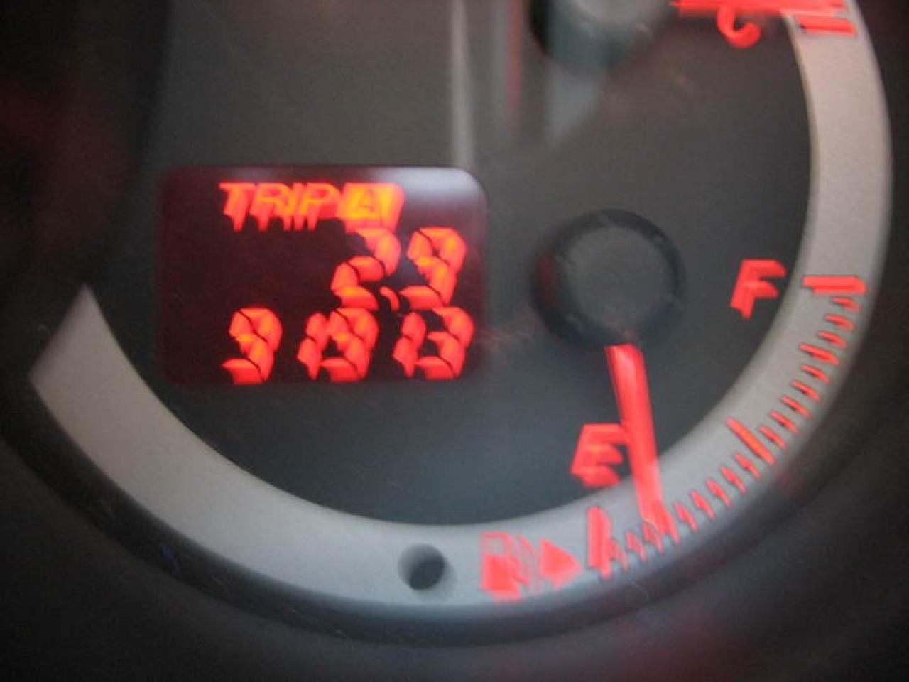 623806