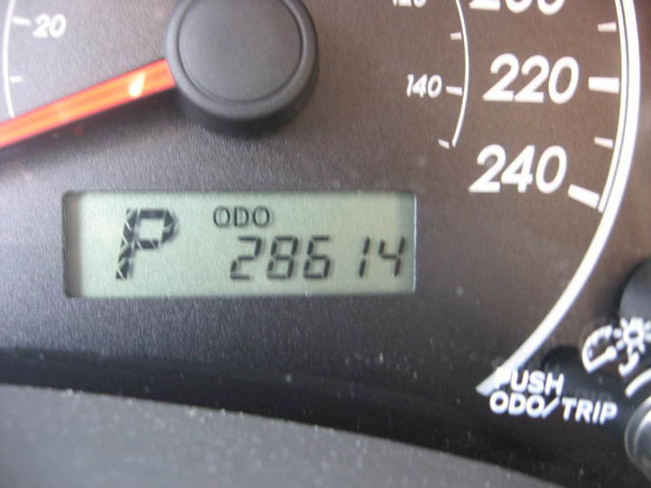 623819