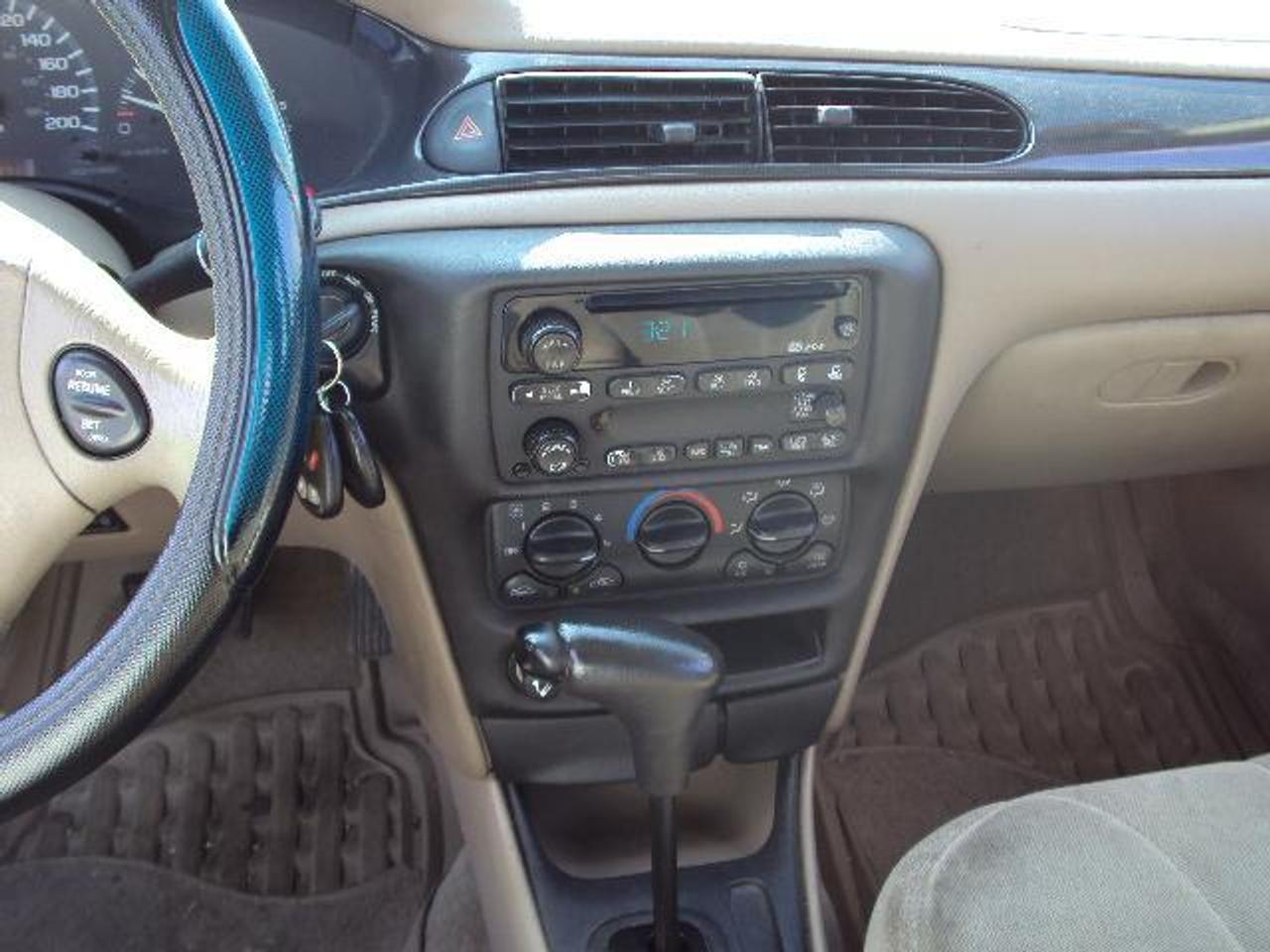 623836.10778329