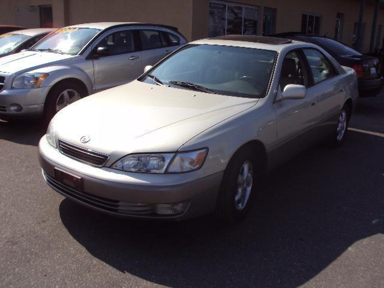 Used 1997 Lexus ES 300  for sale in Bolton, ON