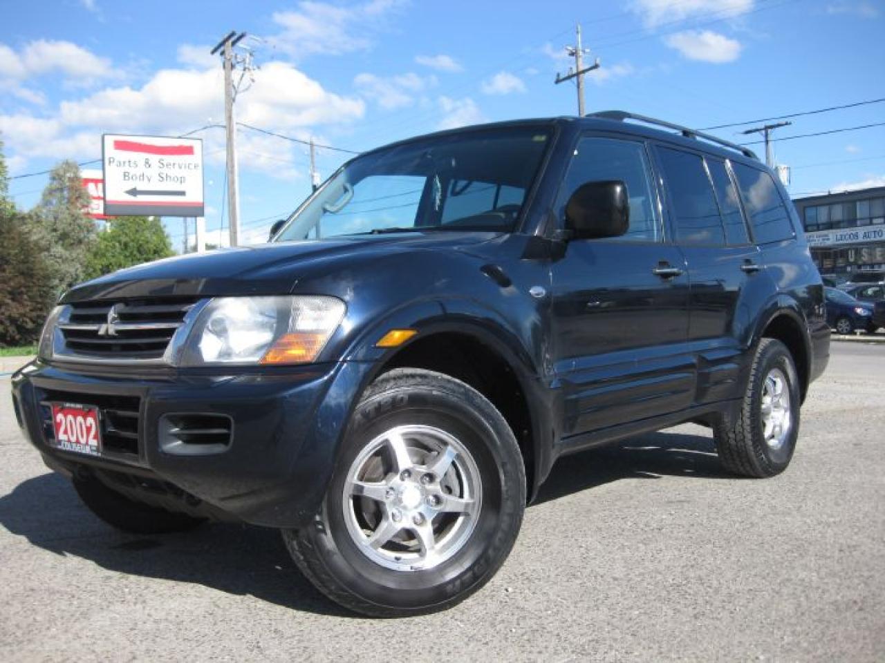 Used 2002 Mitsubishi Montero XLS 4X4 ***7 PASSENGER*** for sale in Toronto, ON