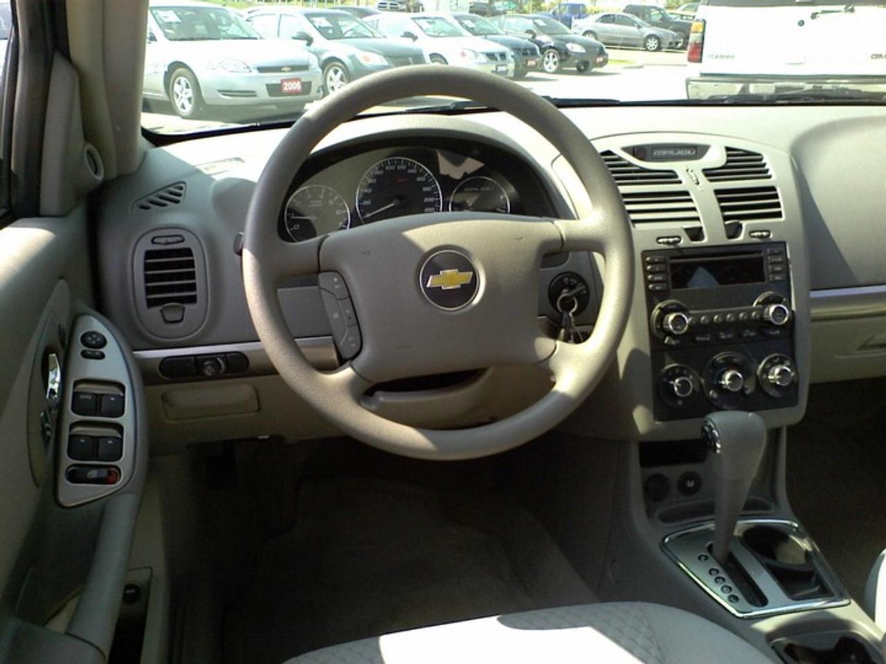 623923.10783177