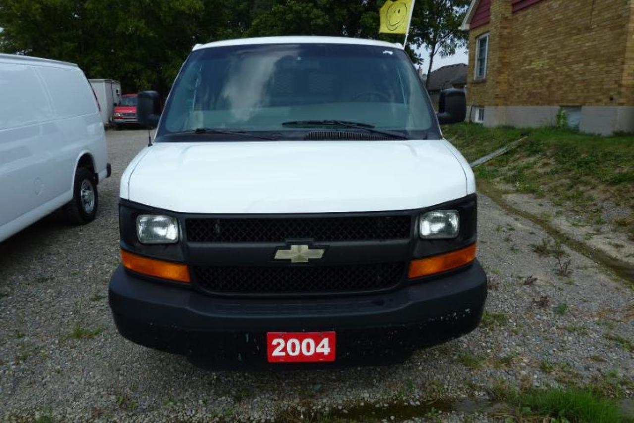 Used 2004 Chevrolet Express 2500 for sale in Brampton, ON