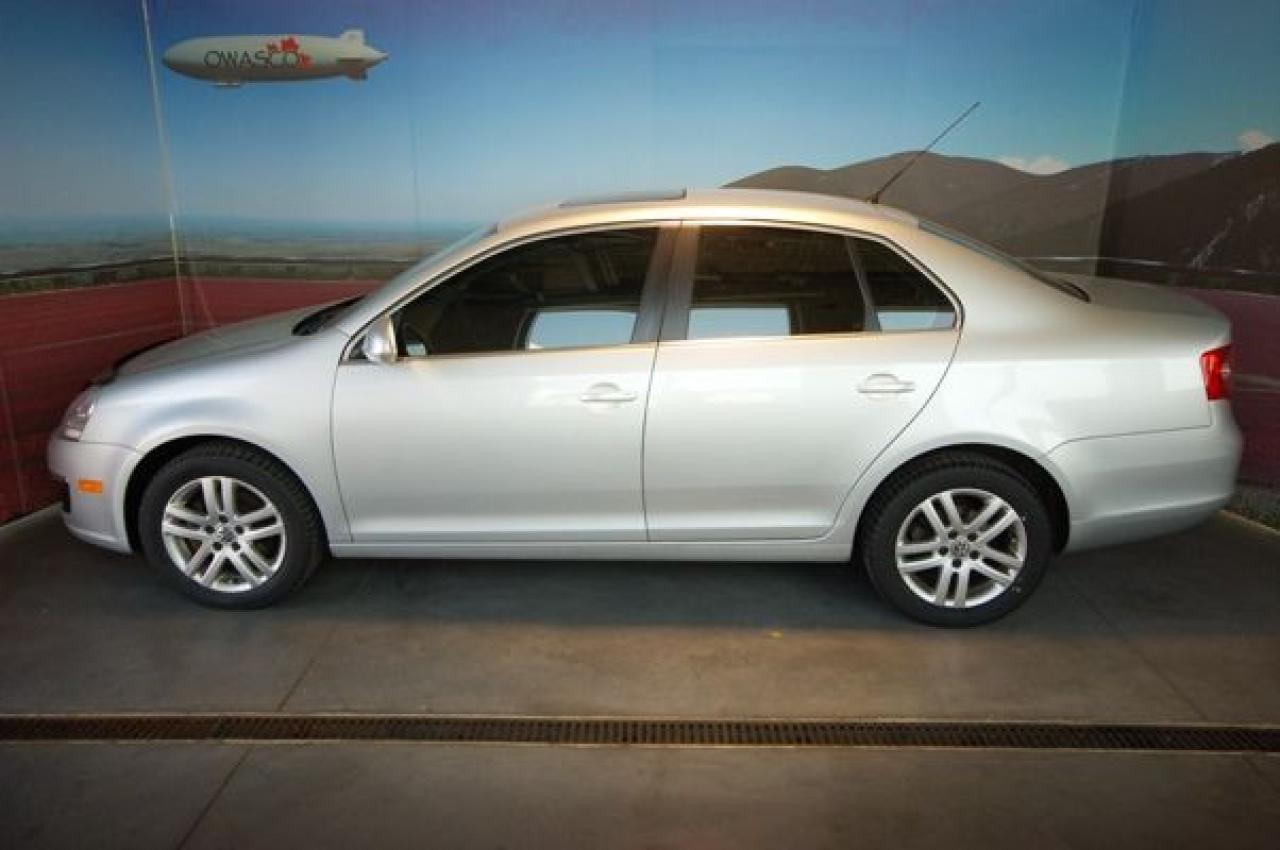 Used 2006 Volkswagen Jetta 2.5L for sale in Whitby, ON