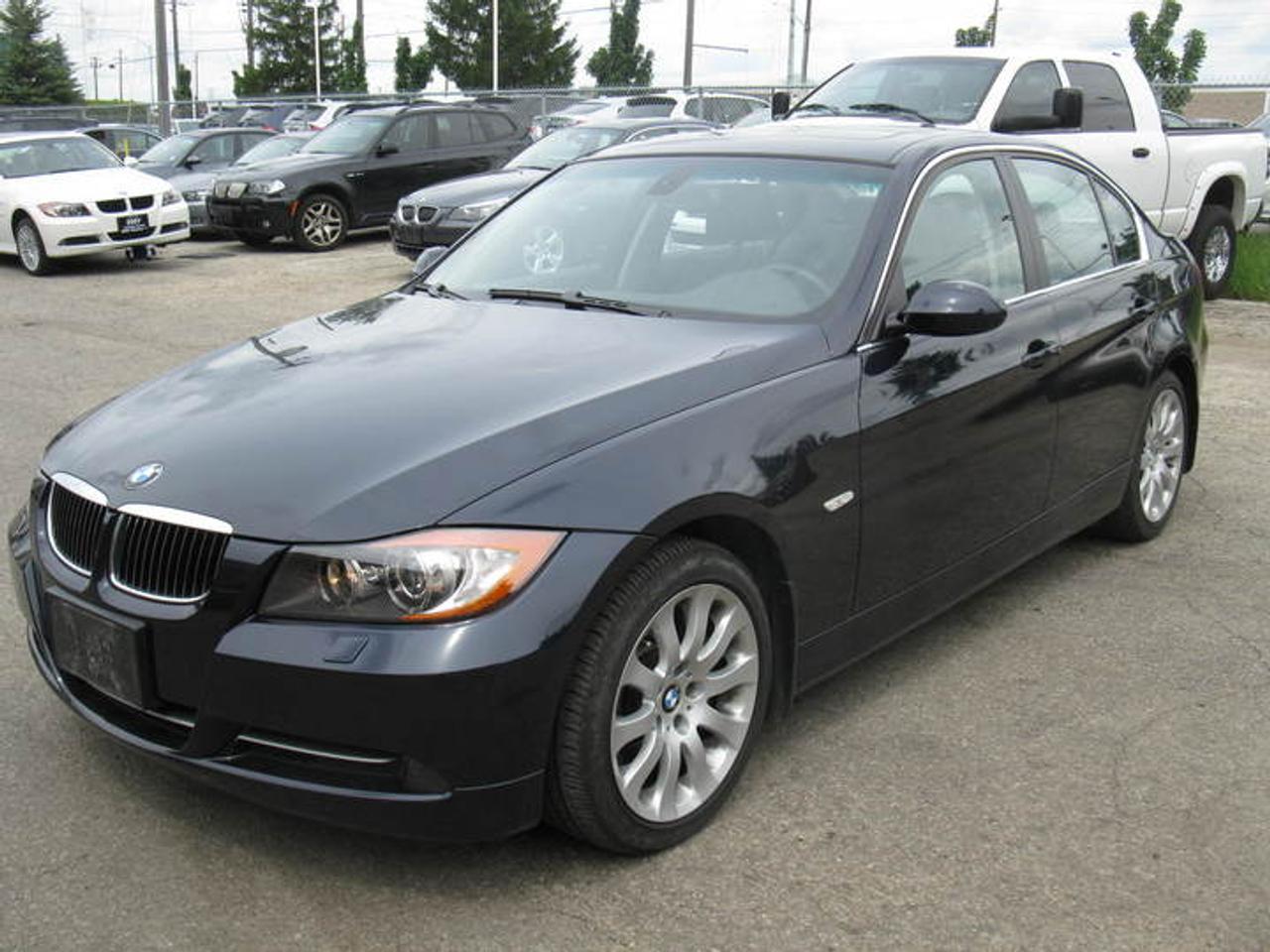 <P>Service Beyond Your Expectations at&nbsp;BMW&nbsp;MINI&nbsp;Waterloo&nbsp;</P>
<P>This vehicle is in pristine condition, worthy of BMWs Certified Series designation.&nbsp; The interior looks and feels clean and has obviously been kept in good condition by its previous owner. This vehicle is sure to create The Ultimate Driving Experience for any savvy buyer. </P>,