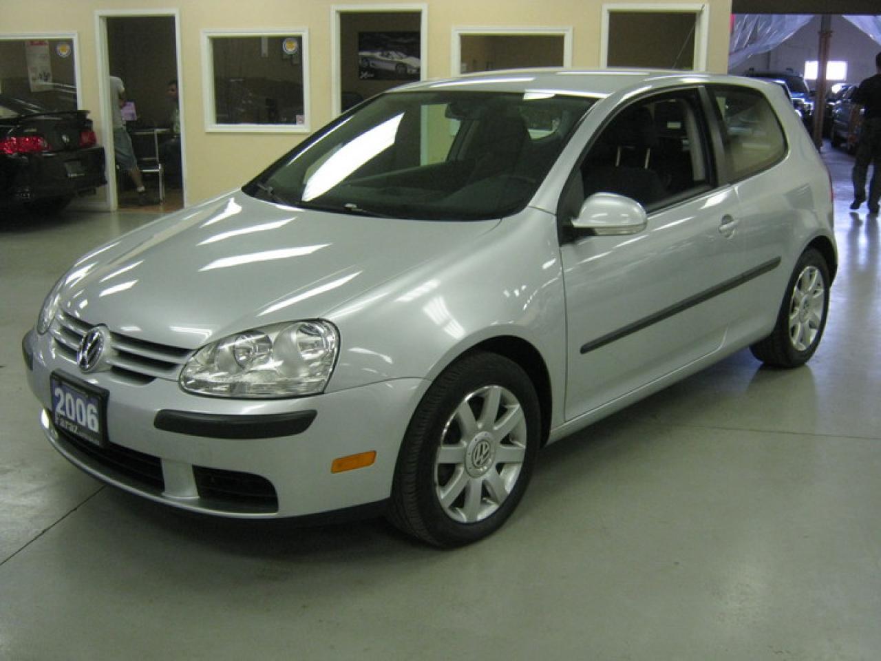 Used 2007 Volkswagen Rabbit 2.5 5SPD! for sale in North York, ON