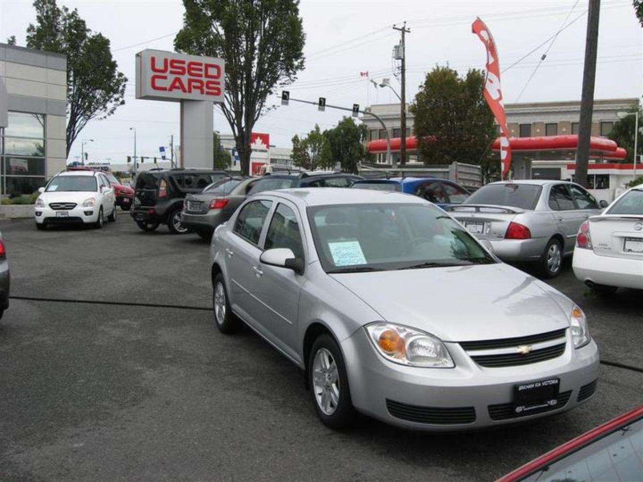 Used 2005 Chevrolet Cobalt LS for sale in Victoria, BC
